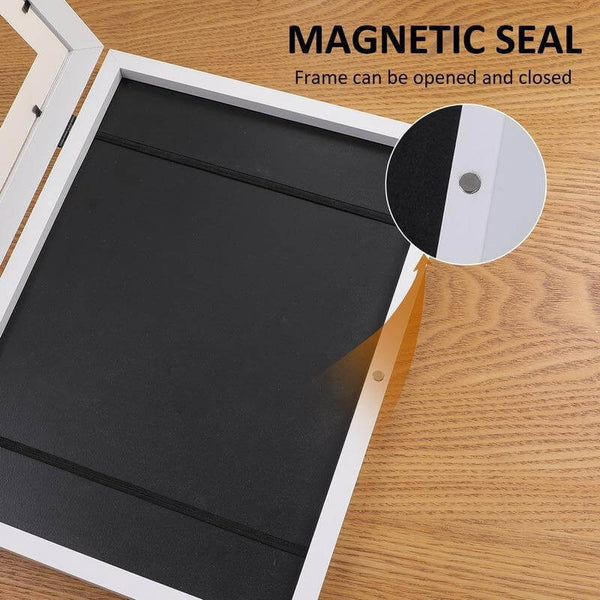 Close-up of magnetic seal on A4 children art frame, showcasing ease of opening and closing.